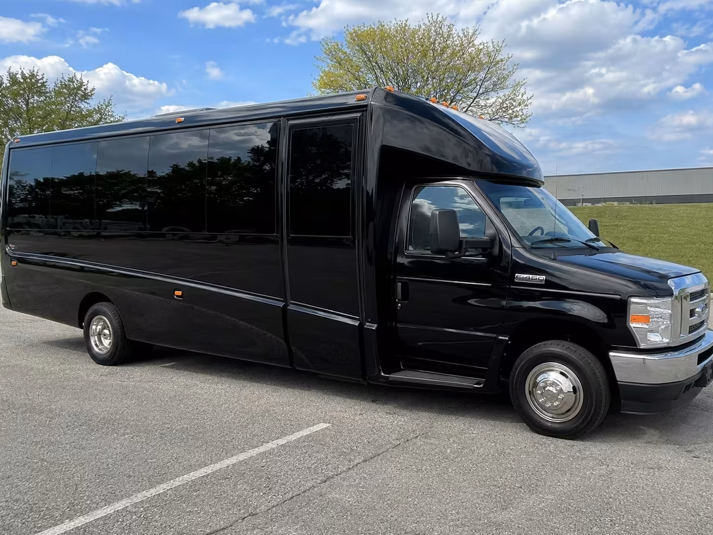 18 passenger minibus