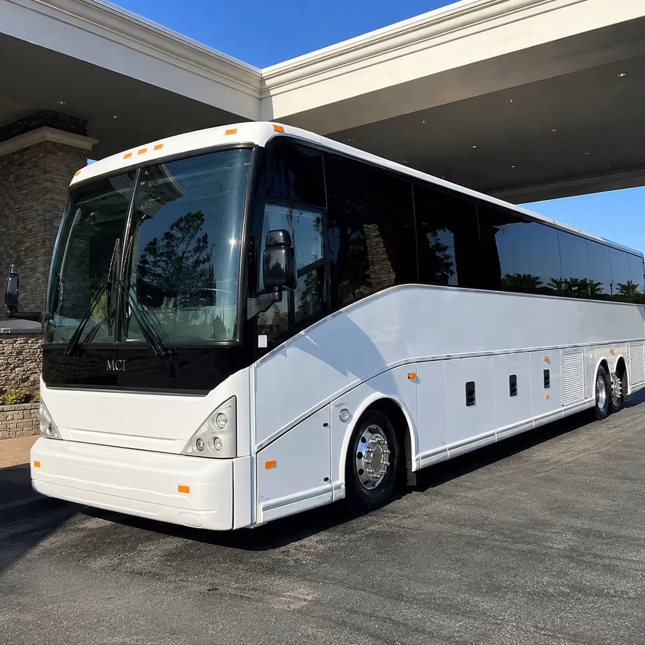 energy corridor and westchase employee shuttle buses in houston