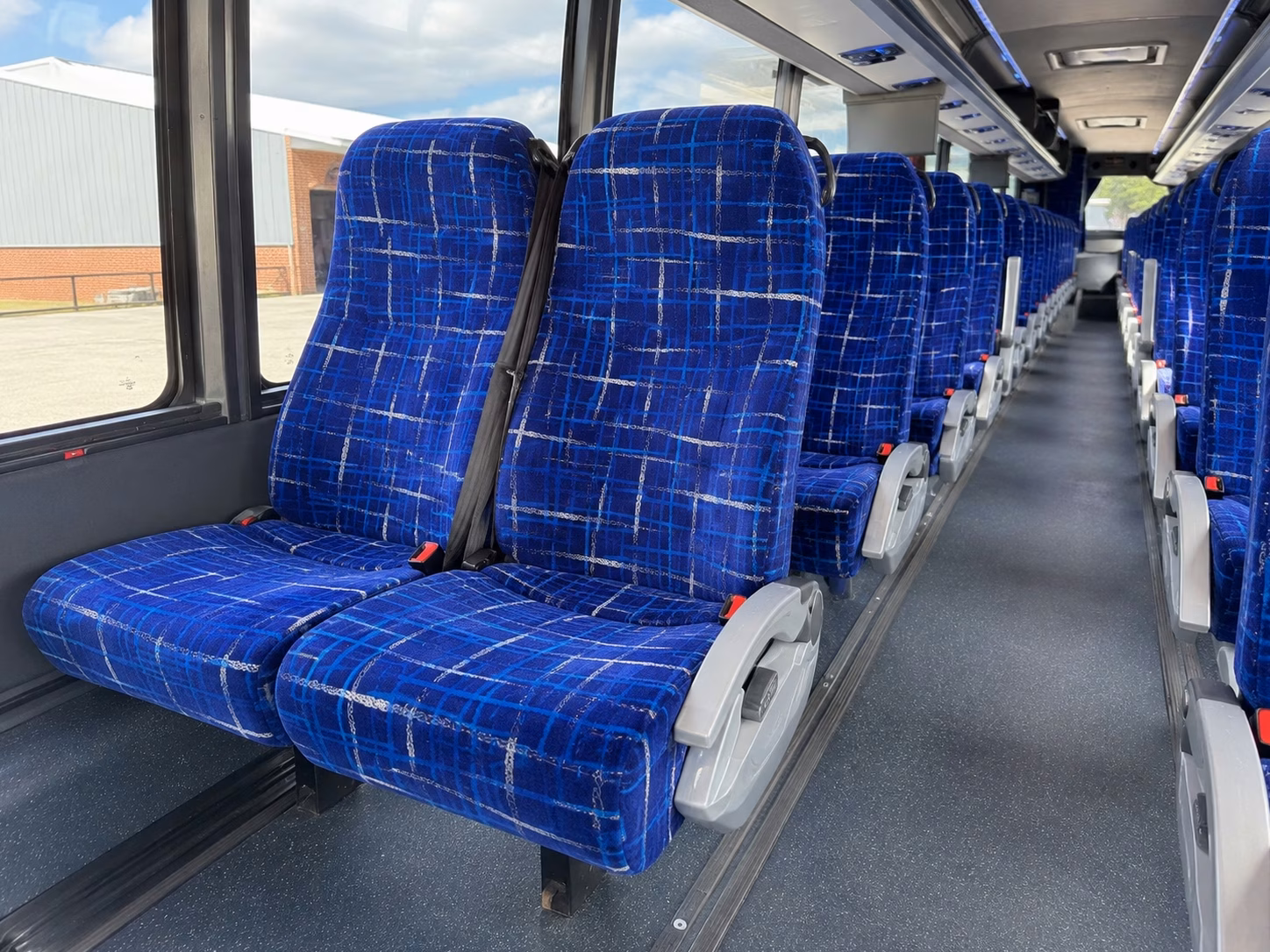 houston airport and cruise shuttle buses for wedding guests