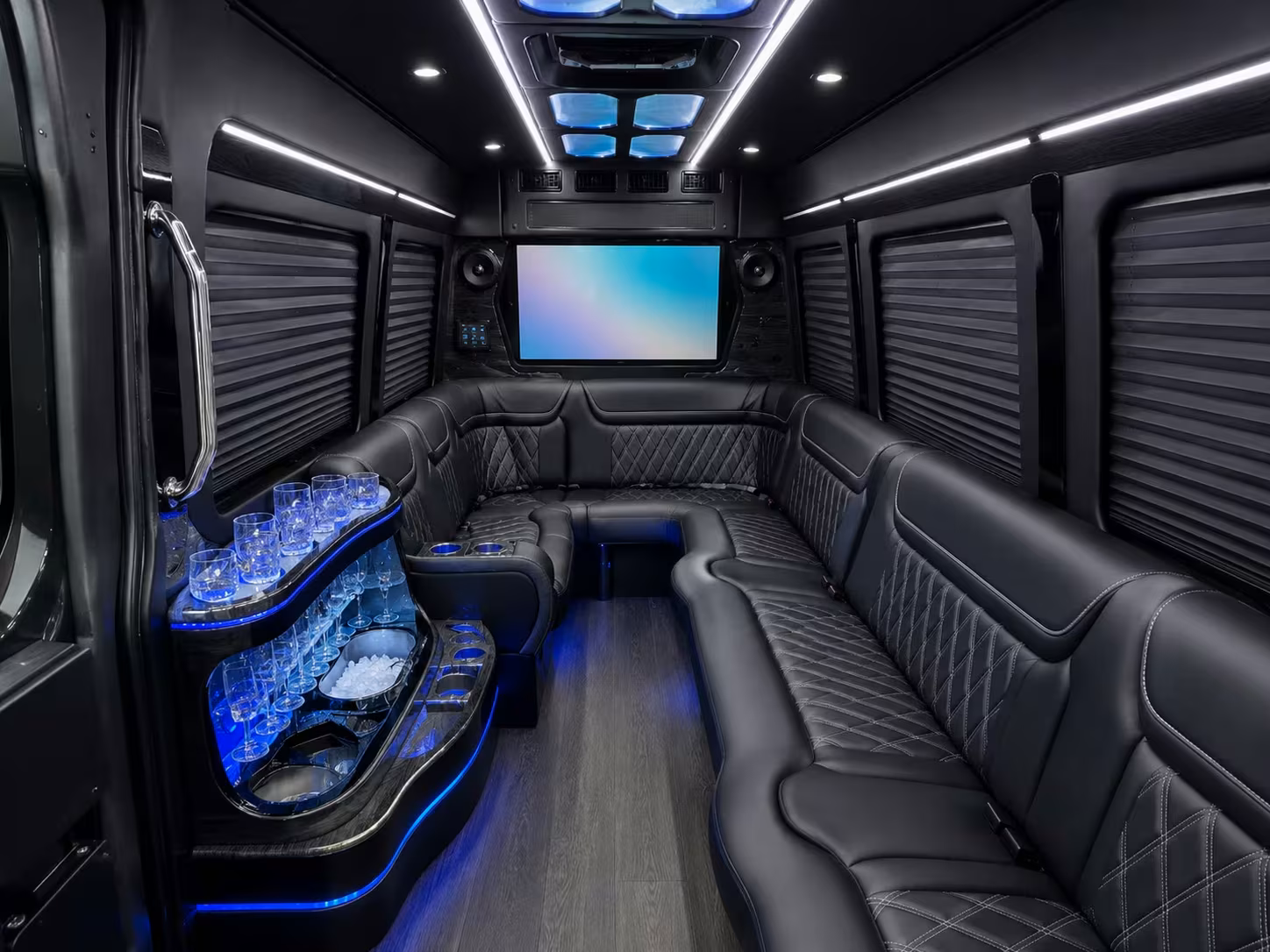 houston rodeo shuttle buses to reliant center and reliant park